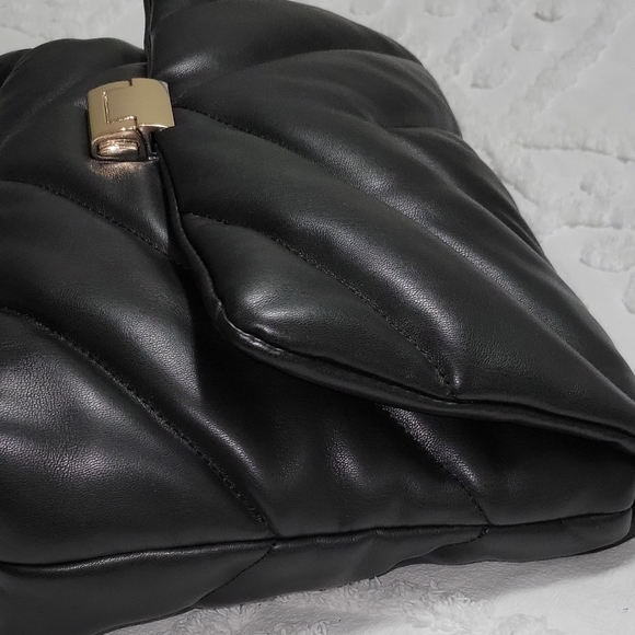 Zara Quilted Puffy Flap Bag with Chain and Leather Shoukder Strap - Picture 9 of 16